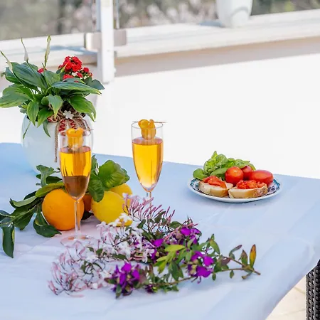 Relais S Francesco Гостевой дом